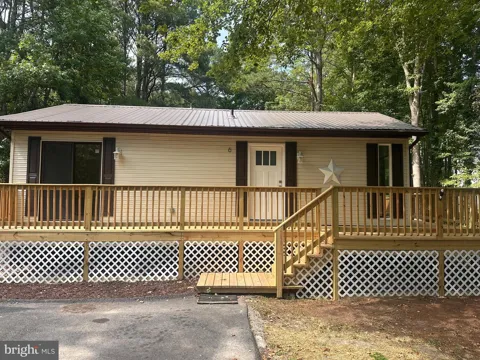 6 WEEPING WILLOW COURT