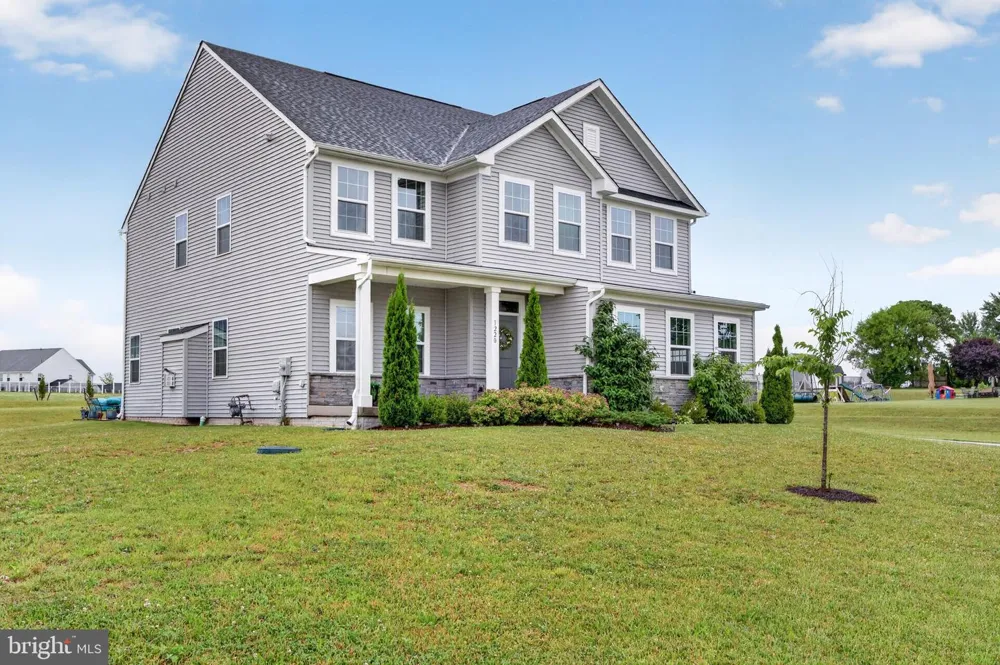 1220 BECK MILL ROAD Hanover, PA 17331