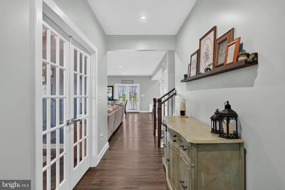 1220 BECK MILL ROAD Hanover, PA 17331