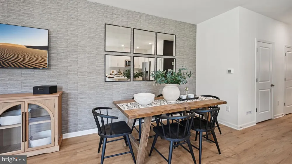 12 WHALER DRIVE Runnemede, NJ 08078