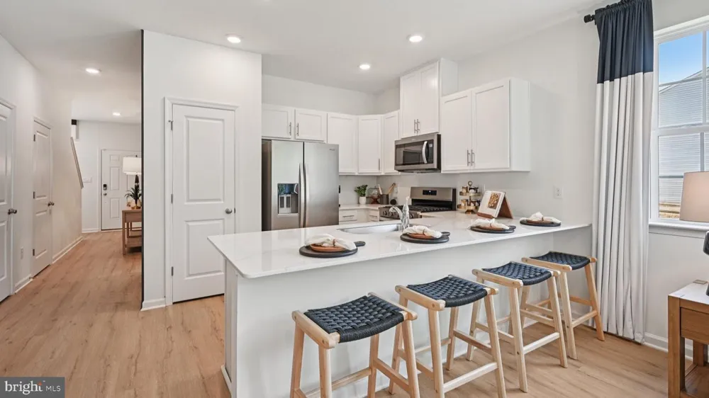 12 WHALER DRIVE Runnemede, NJ 08078