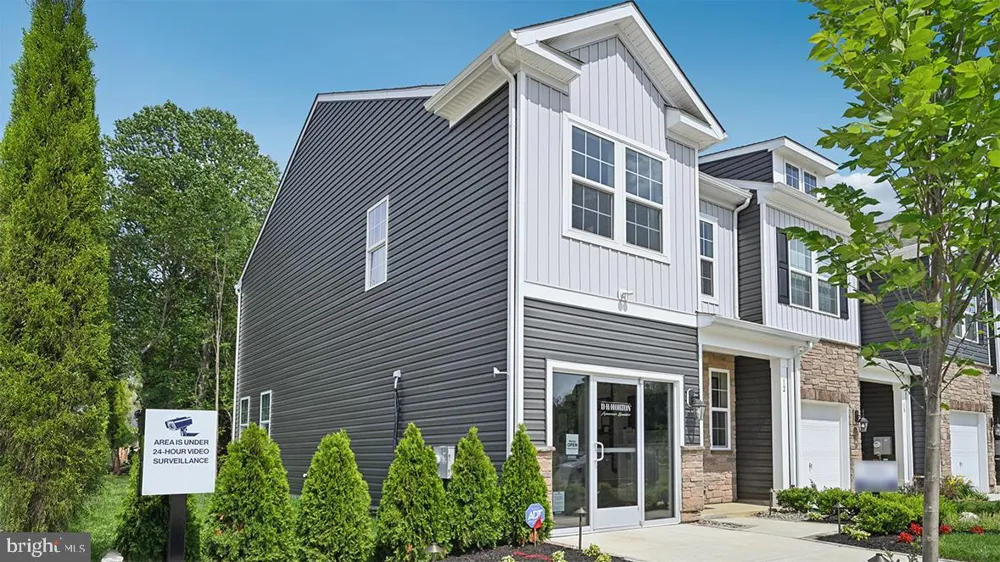 12 WHALER DRIVE Runnemede, NJ 08078