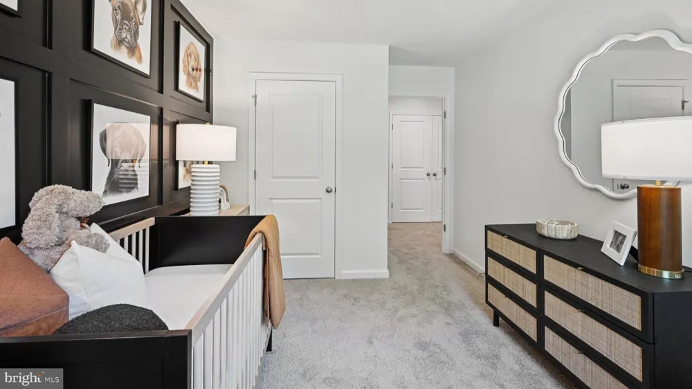 12 WHALER DRIVE Runnemede, NJ 08078