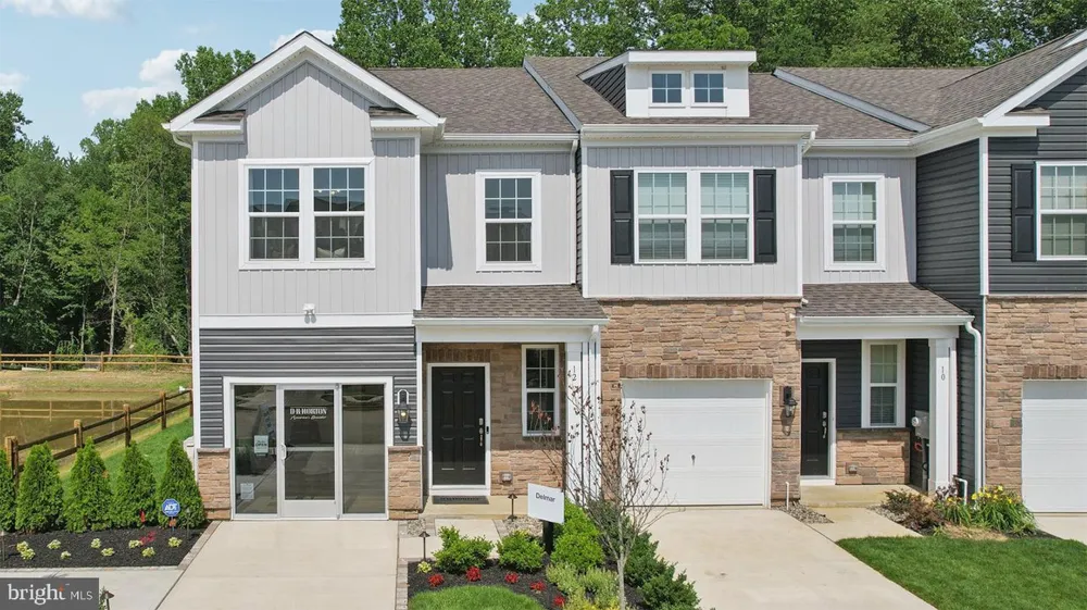 12 WHALER DRIVE Runnemede, NJ 08078