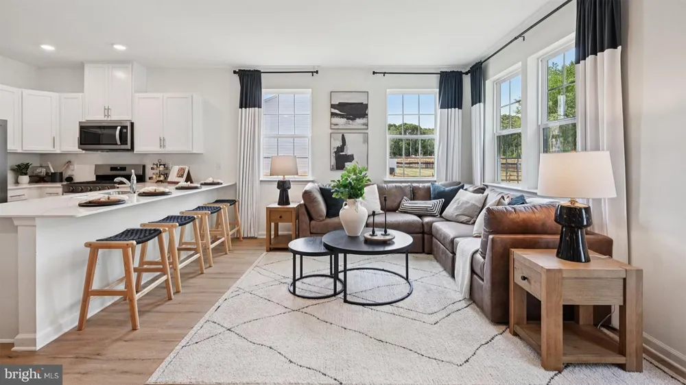 12 WHALER DRIVE Runnemede, NJ 08078