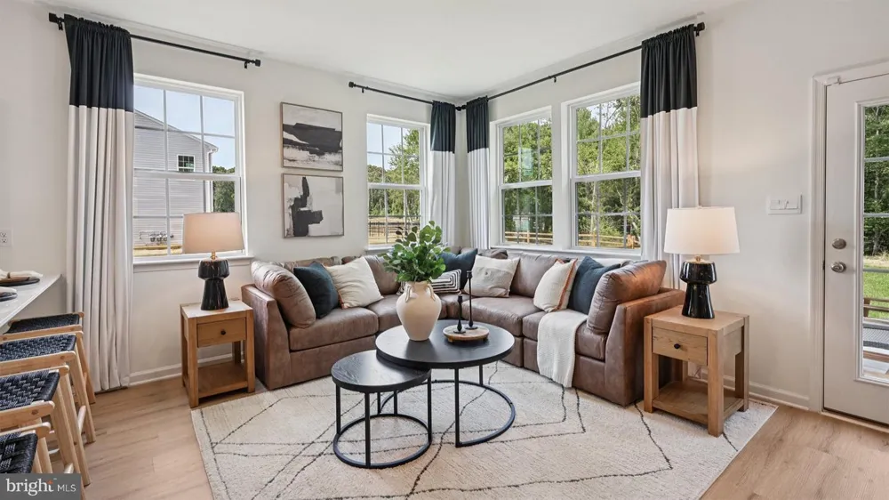 12 WHALER DRIVE Runnemede, NJ 08078