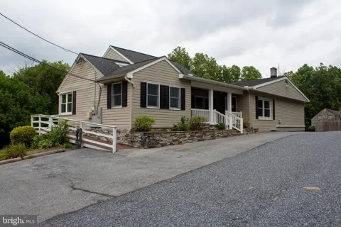 204 HERRVILLE ROAD