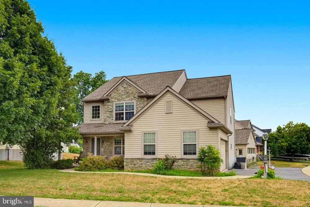 397 WISSLER WAY Landisville, PA 17538
