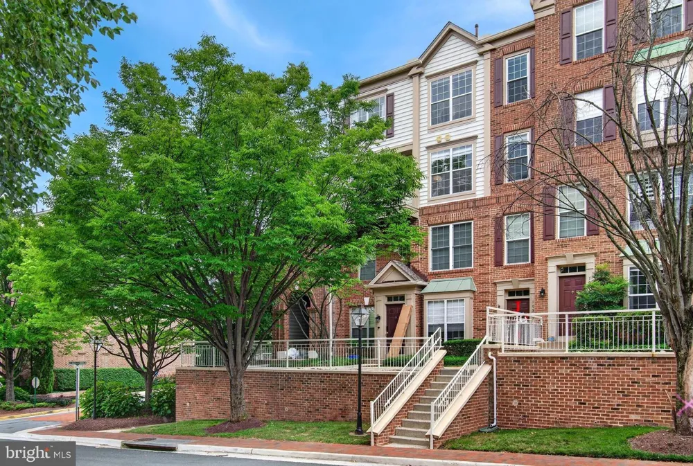 10349 SAGER AVENUE #301 Fairfax, VA 22030