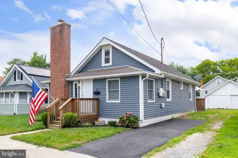 17 HARDING AVENUE