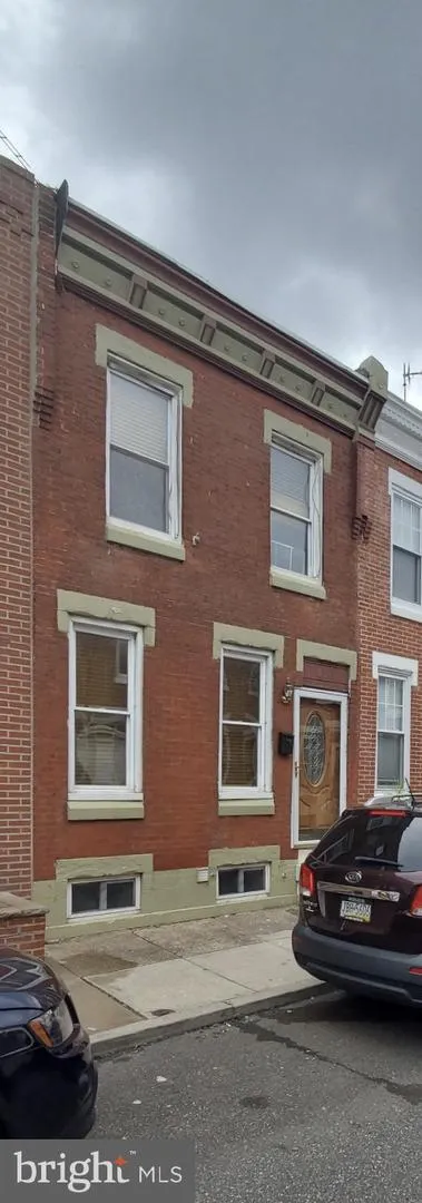 326 DALY STREET