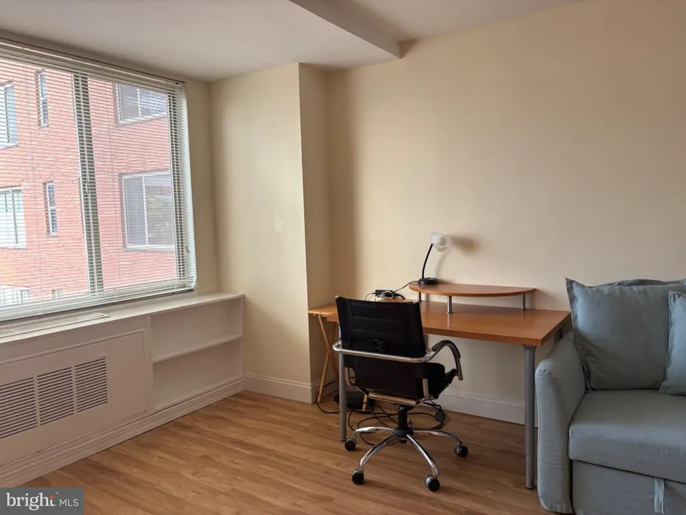 1121 ARLINGTON BOULEVARD #526 Arlington, VA 22209