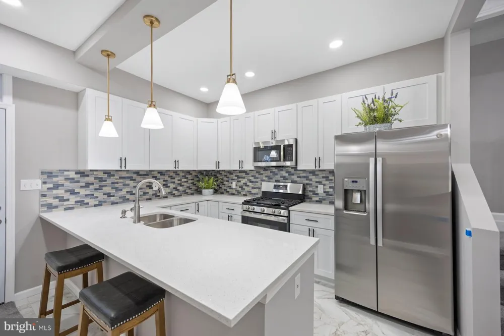 723 LUZERNE AVENUE Baltimore, MD 21205