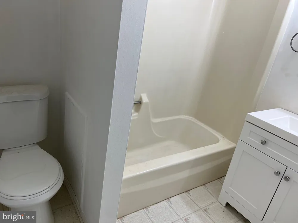 4015 GILL AVENUE #B Hampstead, MD 21074