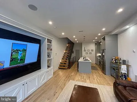 1544 S 20TH STREET