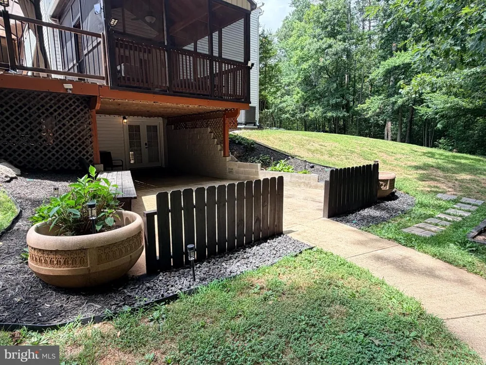 278 RICHLAND ROAD Fredericksburg, VA 22406