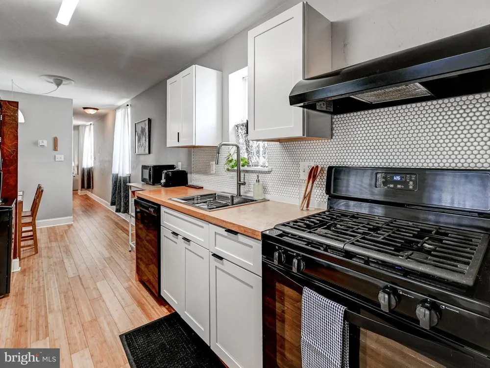 2002 JEFFERSON STREET Baltimore, MD 21205