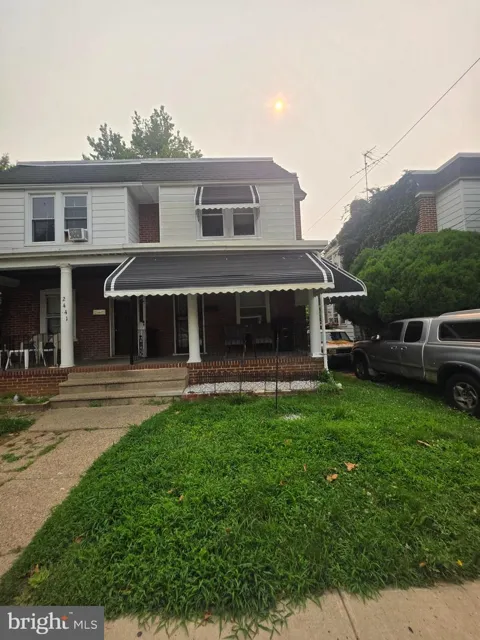 2439 MADISON STREET