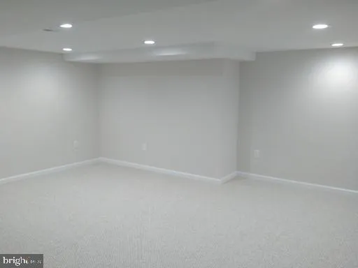 120 FLEETWOOD TERRACE Silver Spring, MD 20910