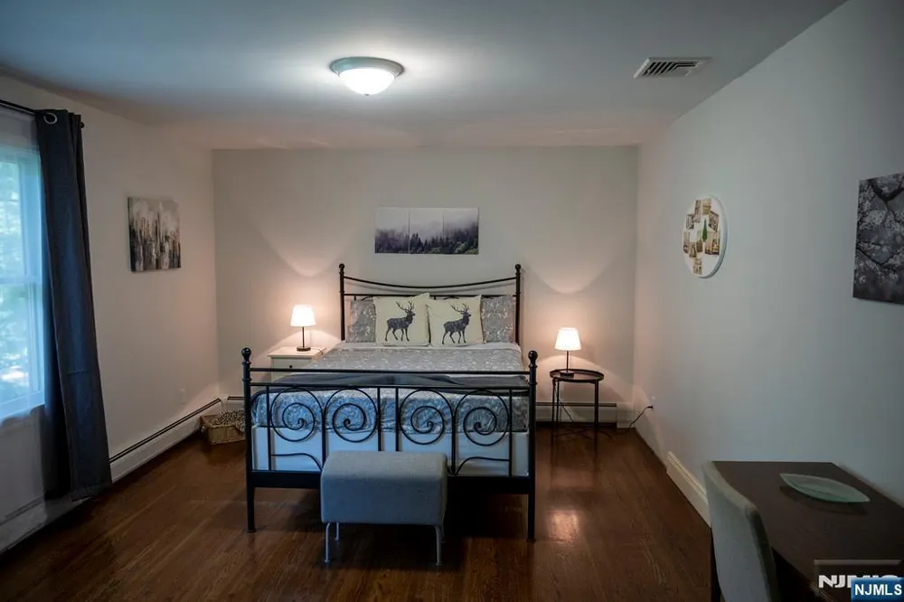 51 Rutherford Place Montvale, NJ 07645