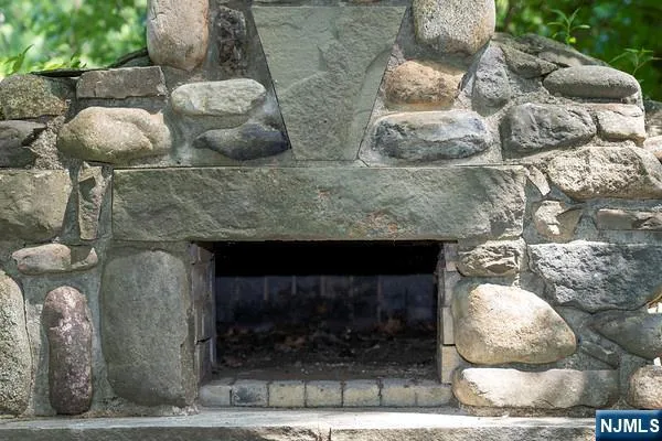 51 Rutherford Place Montvale, NJ 07645