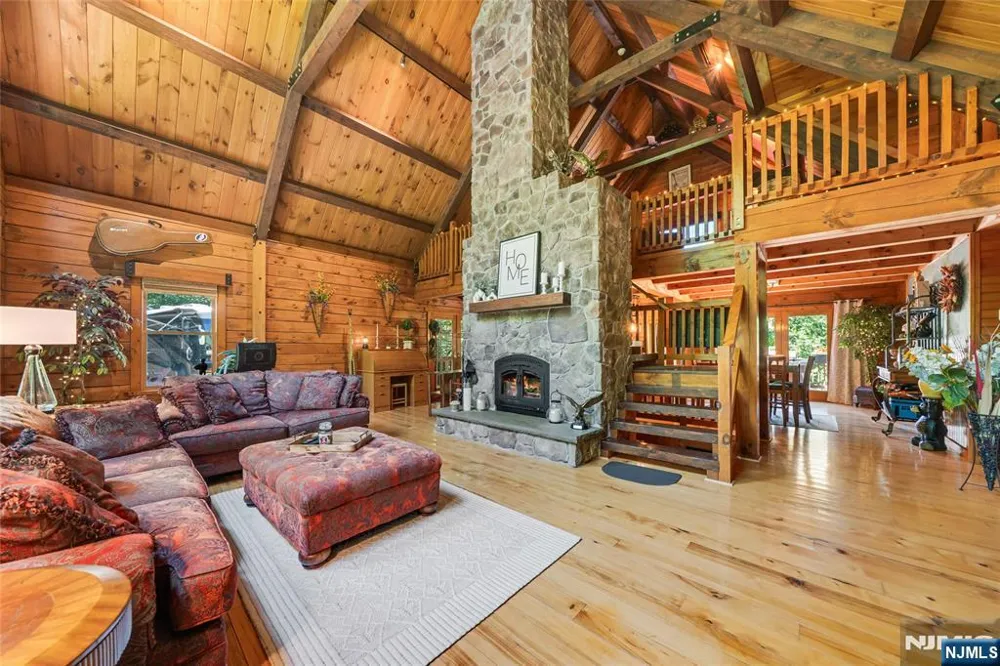 44 Morgan Drive Sussex, NJ 07461
