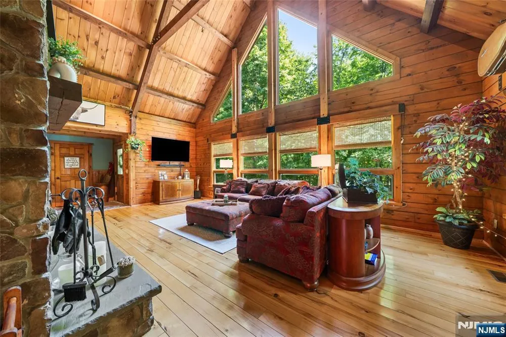 44 Morgan Drive Sussex, NJ 07461