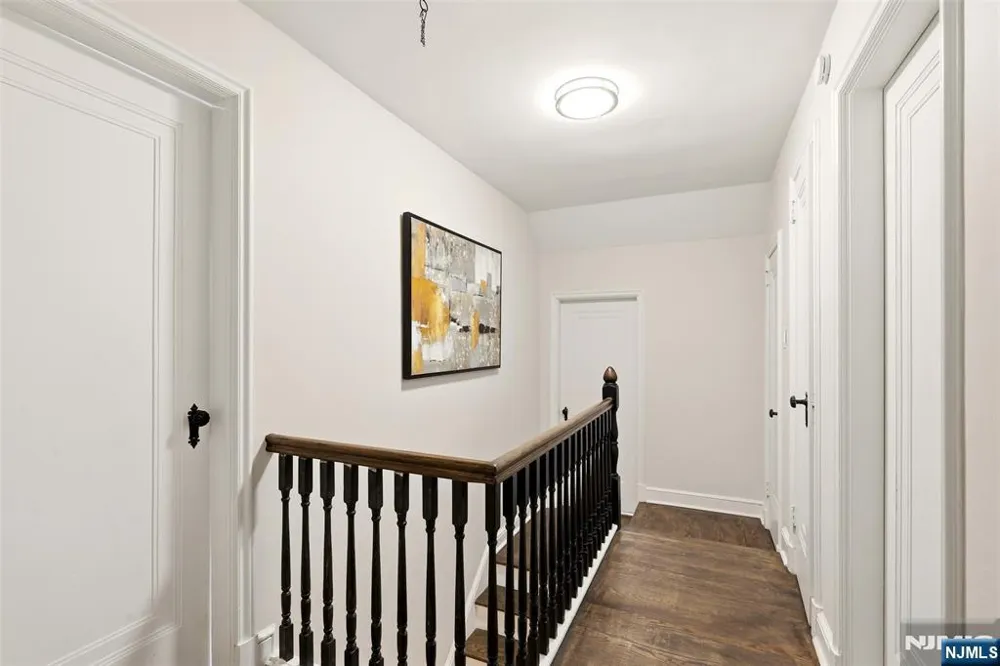 148 John Street Englewood, NJ 07631