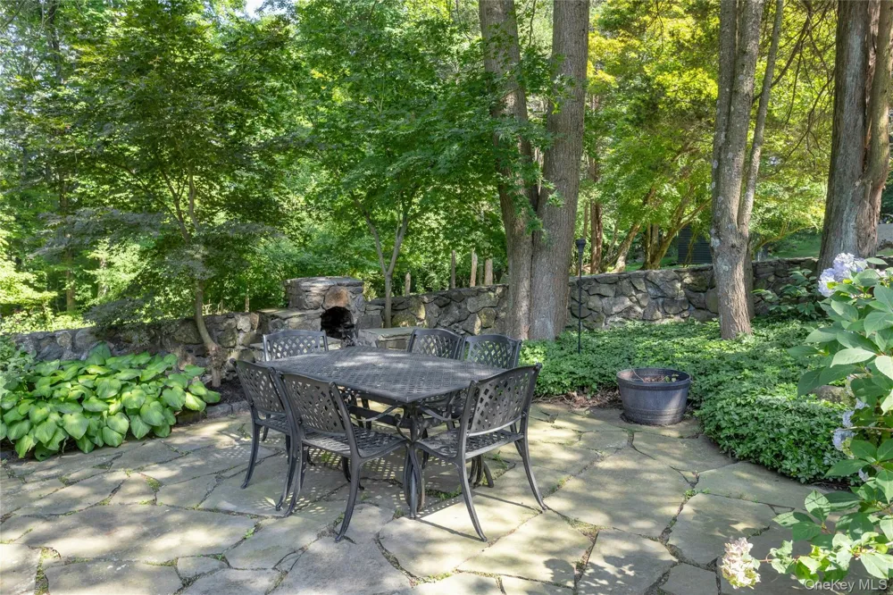 183 Hickory Kingdom Road Bedford, NY 10506
