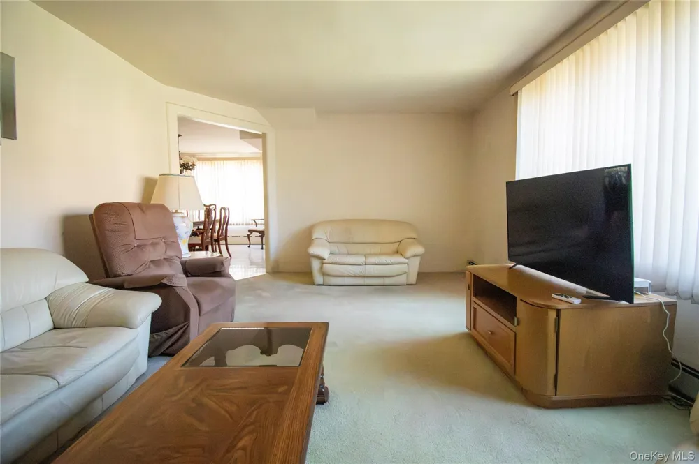 2415 Gale Avenue Baldwin, NY 11510