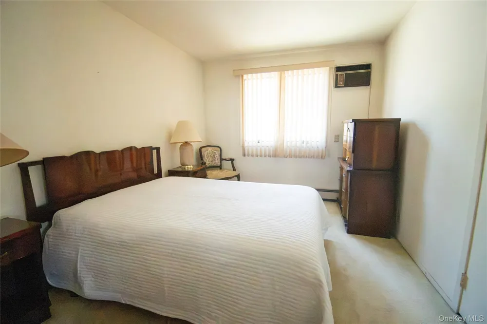 2415 Gale Avenue Baldwin, NY 11510