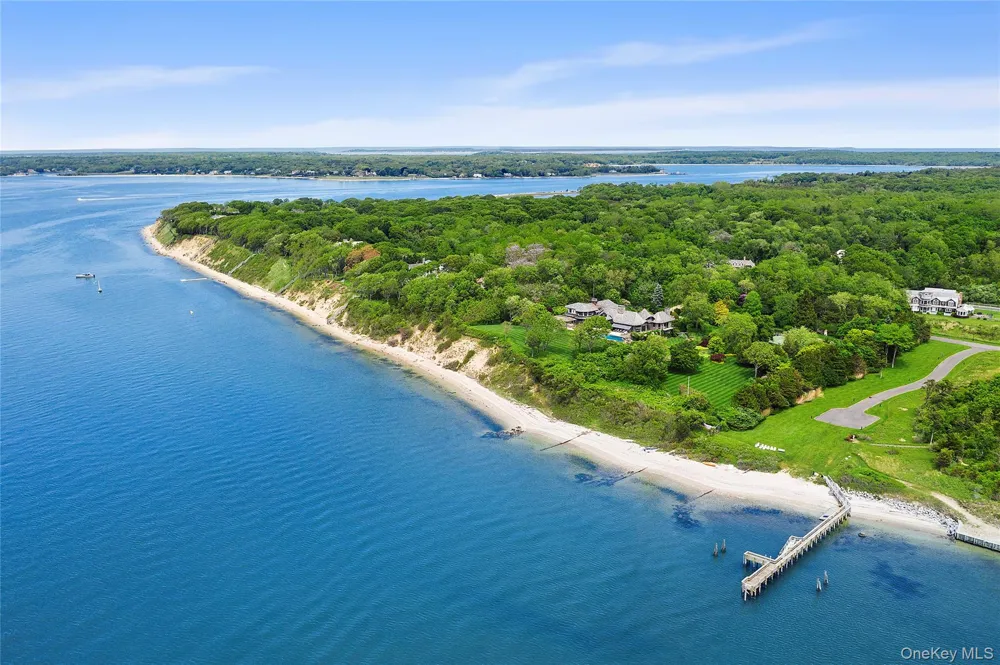 1 Fox Crossing Sag Harbor, NY 11963