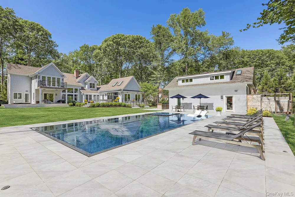 1 Fox Crossing Sag Harbor, NY 11963
