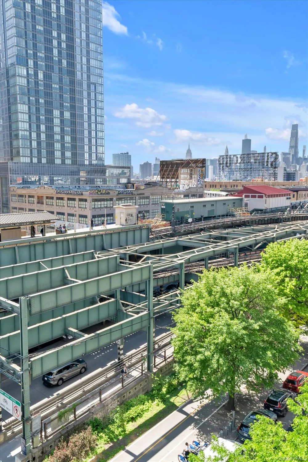 2415 Queens Plaza #6B Long Island City, NY 11101