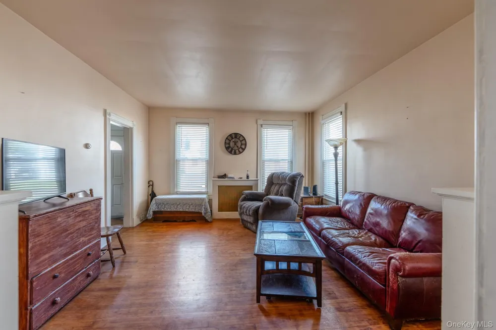 315 Washington Avenue Kingston, NY 12401