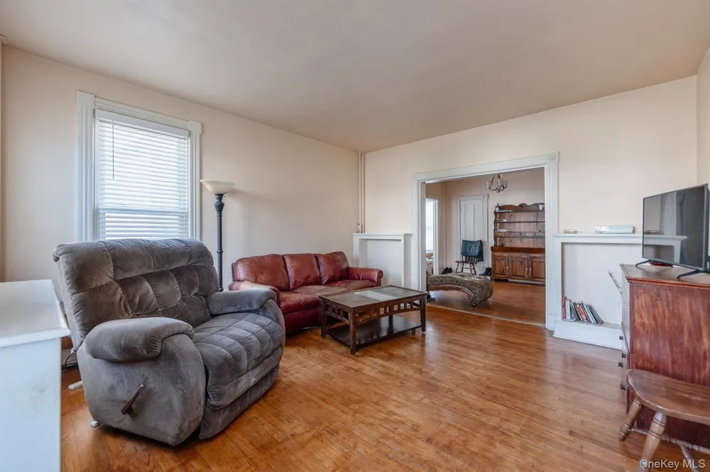 315 Washington Avenue Kingston, NY 12401