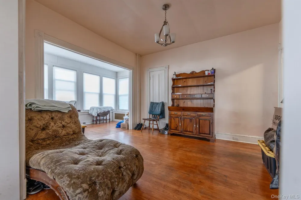 315 Washington Avenue Kingston, NY 12401