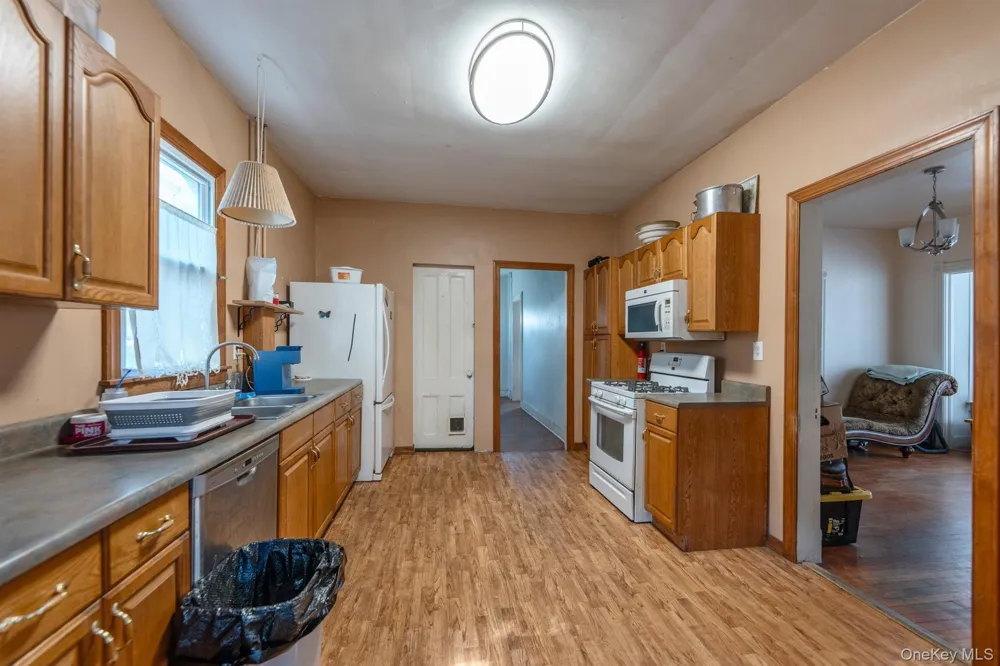 315 Washington Avenue Kingston, NY 12401