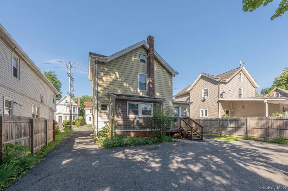 315 Washington Avenue Kingston, NY 12401