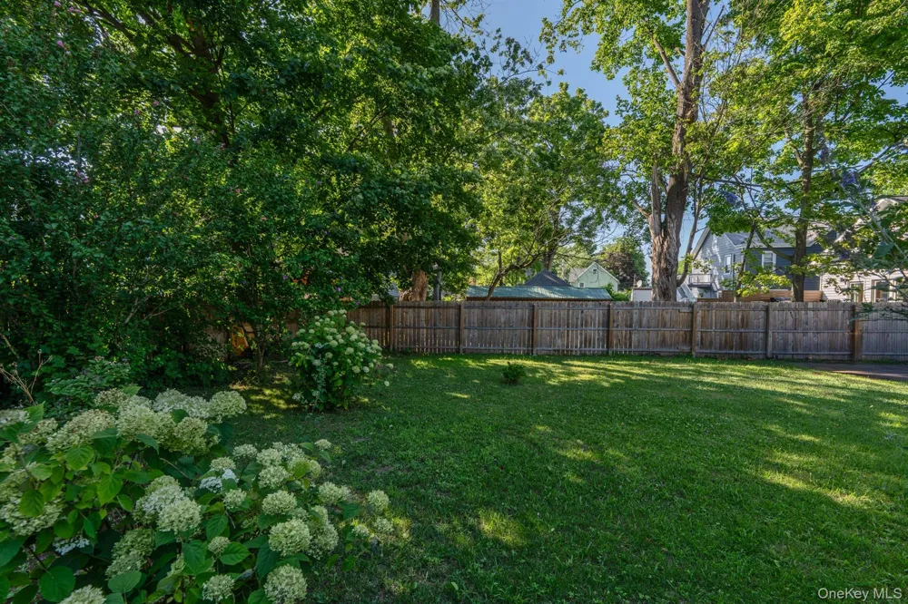 315 Washington Avenue Kingston, NY 12401