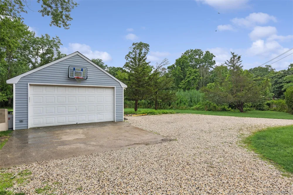 1350 Brick Kiln Road Sag Harbor, NY 11963