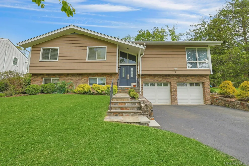 7 Lorenz Drive Valhalla, NY 10595