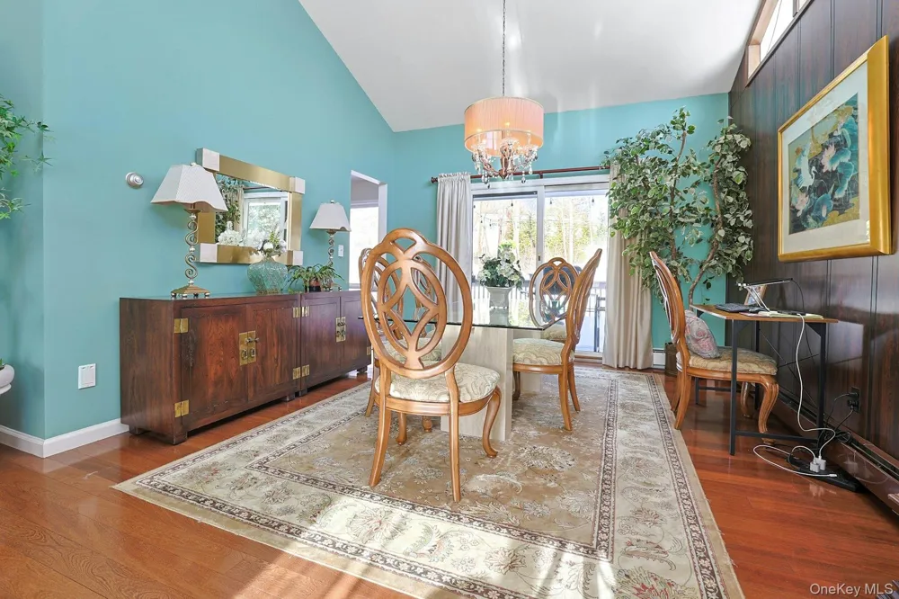 7 Lorenz Drive Valhalla, NY 10595