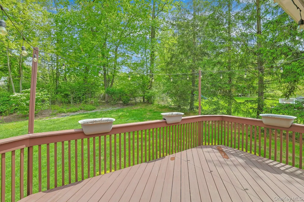 7 Lorenz Drive Valhalla, NY 10595