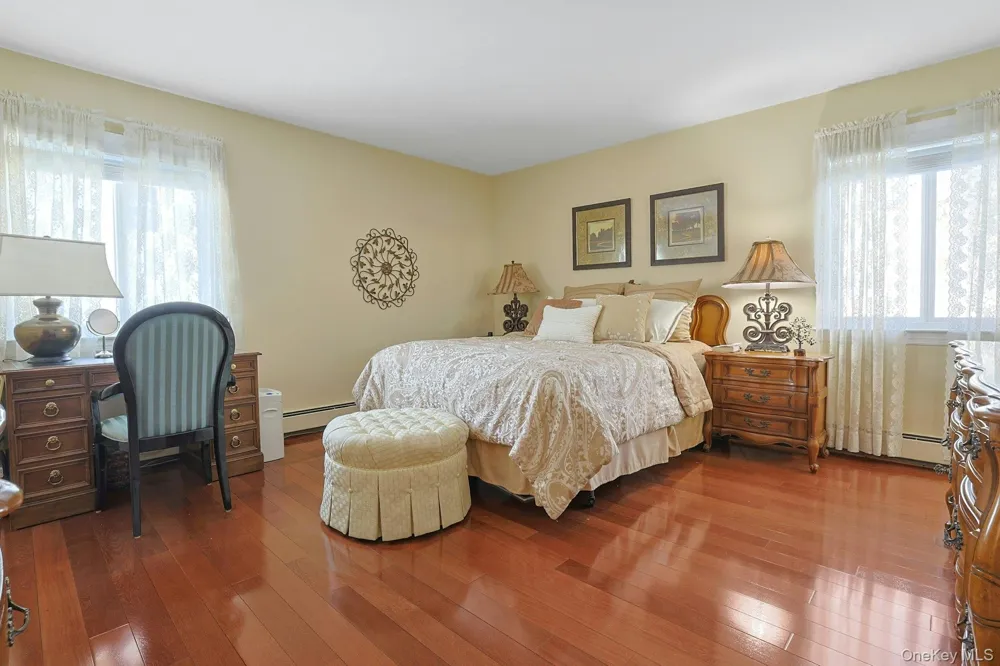 7 Lorenz Drive Valhalla, NY 10595