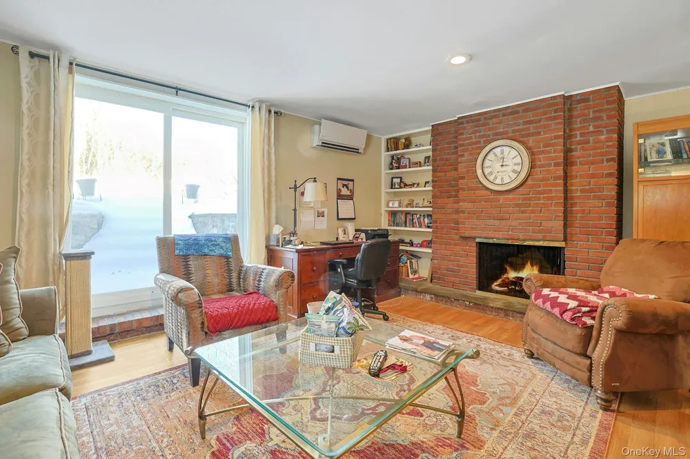 7 Lorenz Drive Valhalla, NY 10595