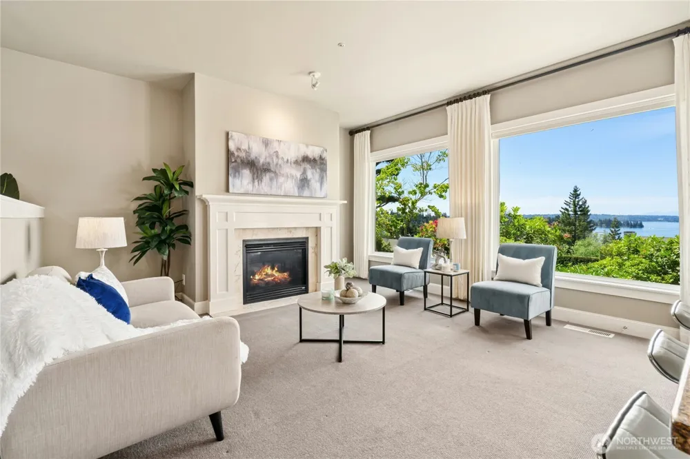 5404 Lake Washington Boulevard NE #B Kirkland, WA 98033