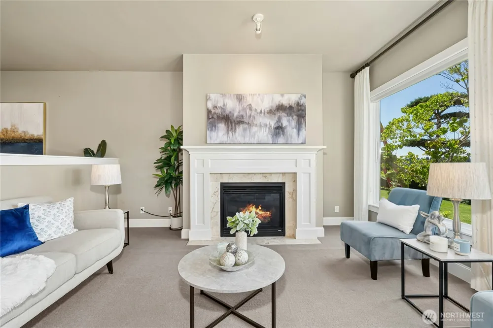 5404 Lake Washington Boulevard NE #B Kirkland, WA 98033