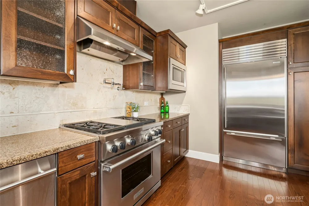 5404 Lake Washington Boulevard NE #B Kirkland, WA 98033
