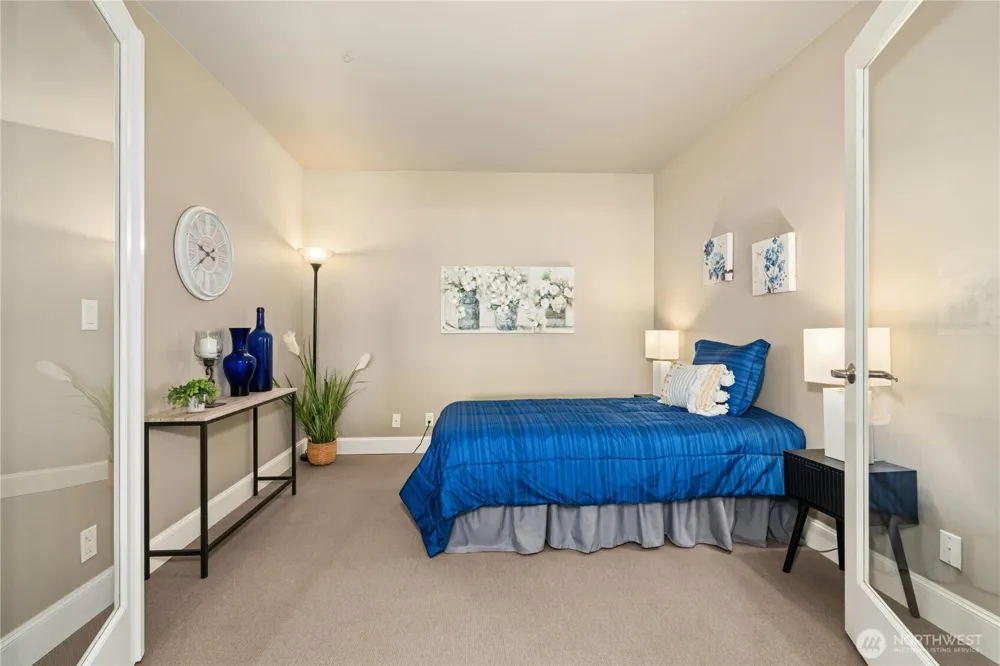 5404 Lake Washington Boulevard NE #B Kirkland, WA 98033